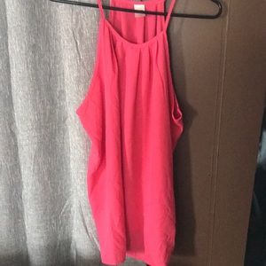 Pink tank top